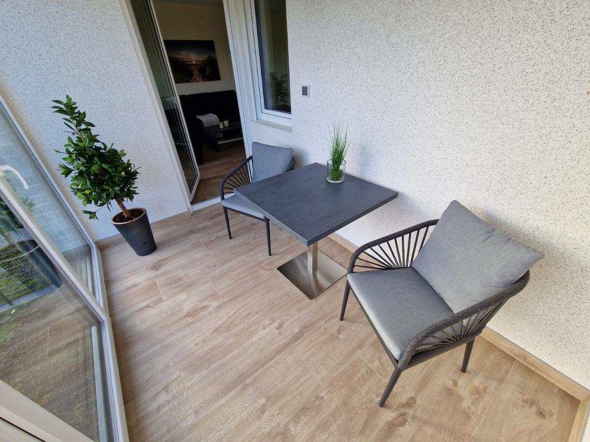 Apartment nahe Meyer Werft in Ostfriesland mit Küche&Netflix Westoverledingen Exterior foto